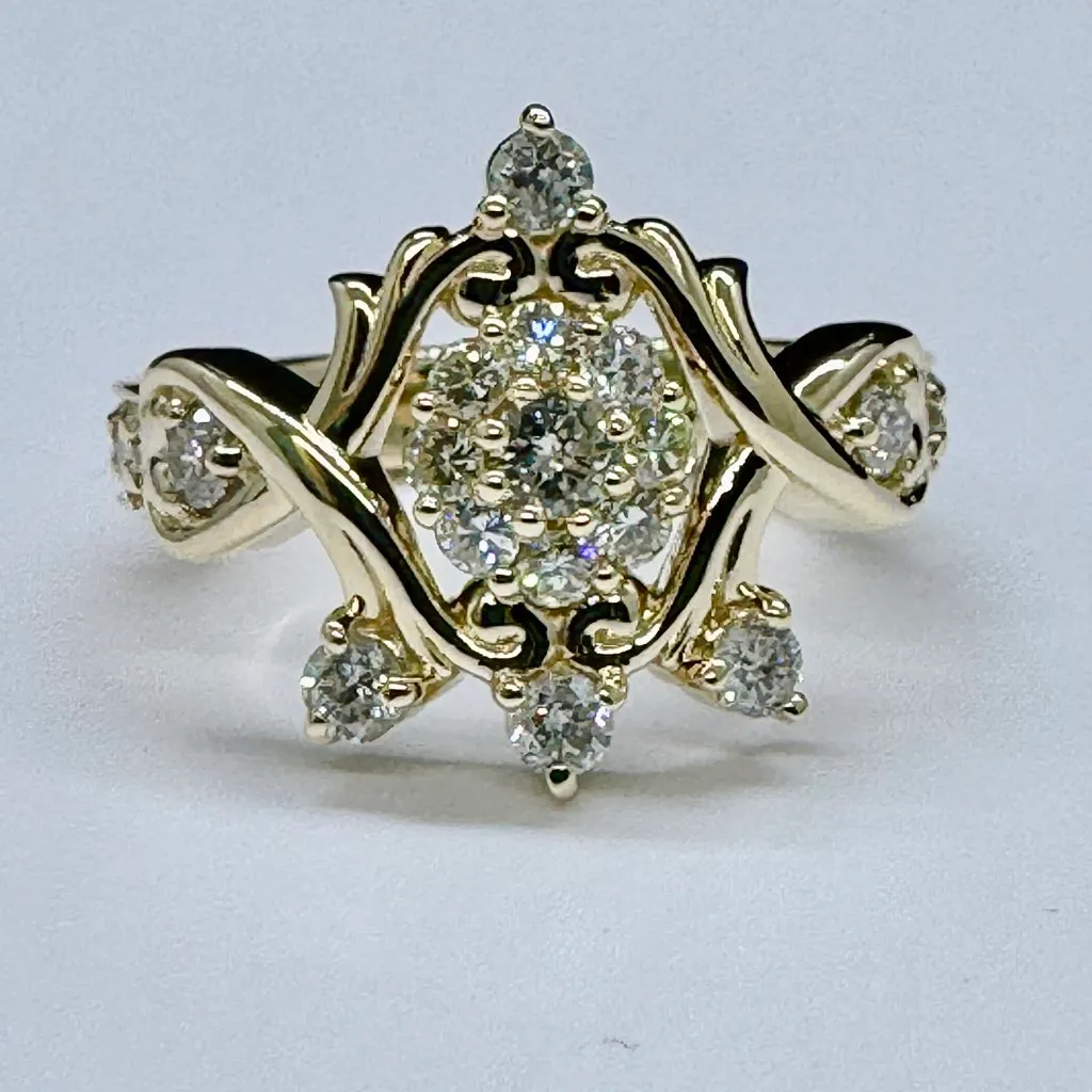 The Queen Ring